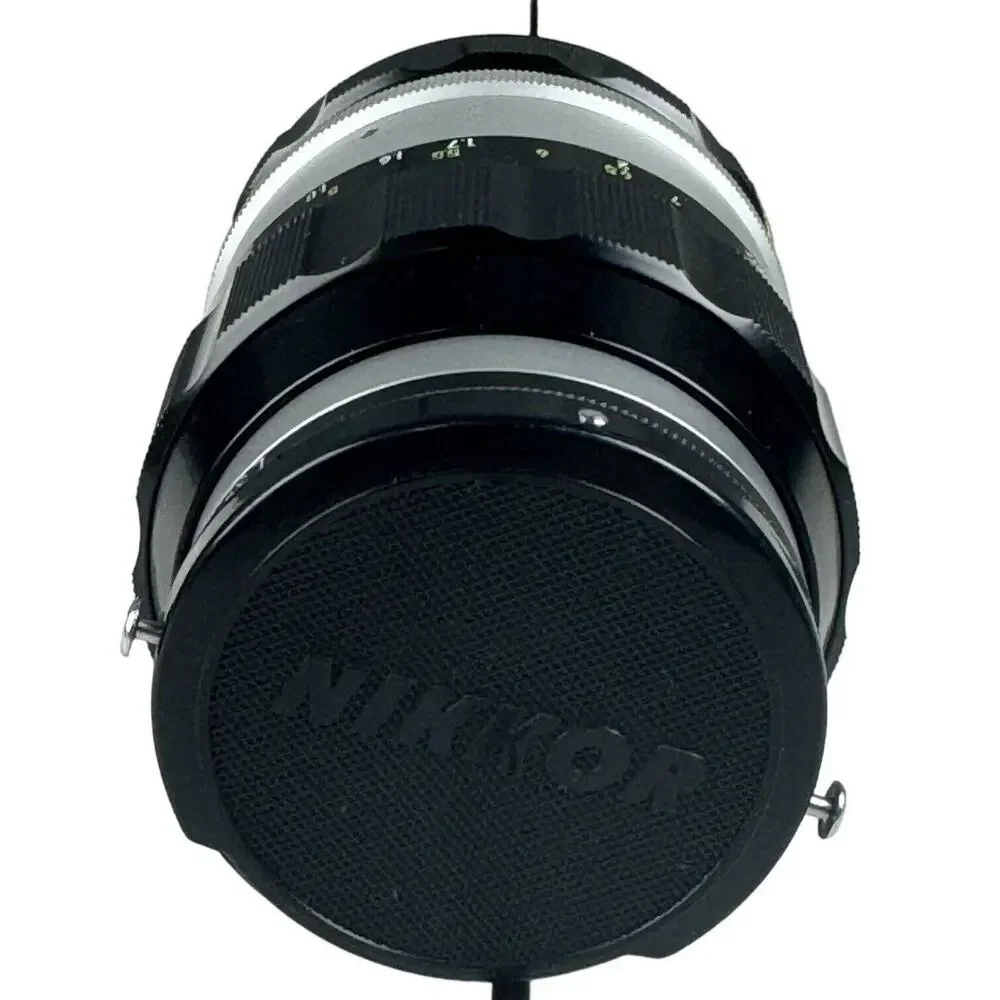 Nikkor-Q Nippon Kogaku Nikon135mm f/3.5 Auto Lens, Hood, Filter, Caps